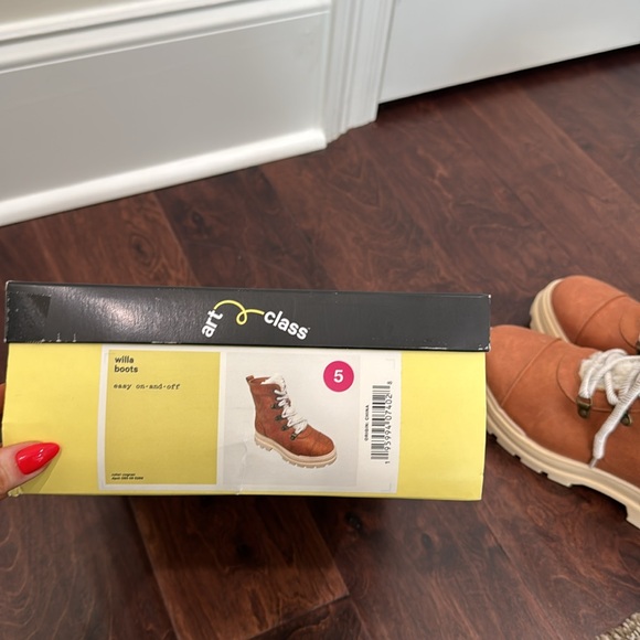 NEW Girls Platform Winter Boots Sherpa Accents, Super Warm, girls size 5 - Picture 6 of 10